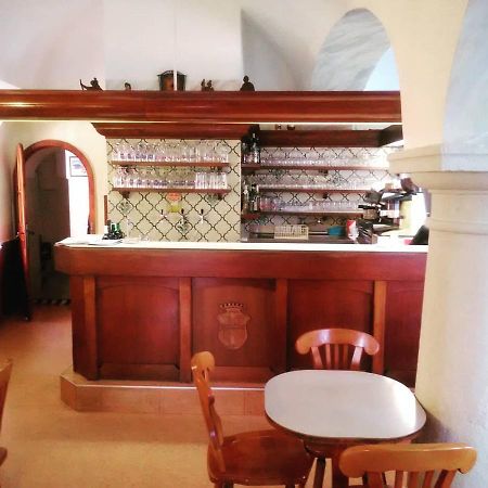 Zur Goldenen Krone Ehrenhausen Eksteriør bilde